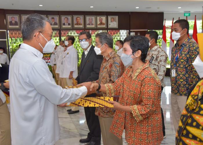 Ditjen Ketenagalistrikan Raih Dharma Karya ESDM - Gambar 2
