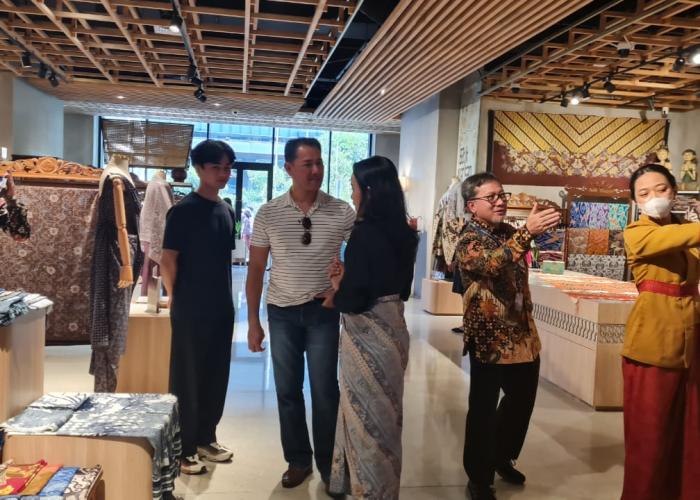 Laporan dari SOME-41: Kunjungi Monas, Delegasi Dikenalkan dengan Sejarah Jakarta - Gambar 2