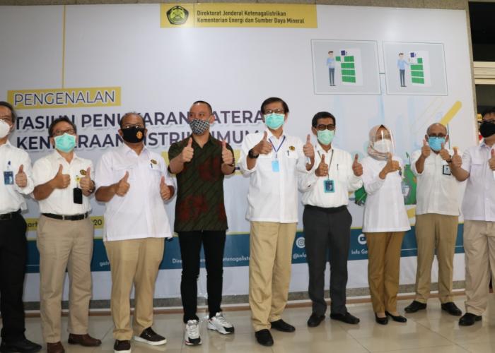 Pertama Kali, Kementerian ESDM Perkenalkan Stasiun Penukaran Baterai Kendaraan Listrik - Gambar 3