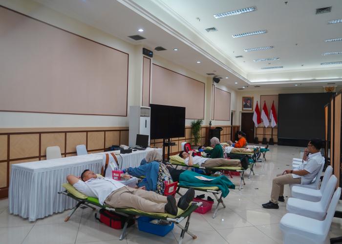 Peringati HPE ke-80, Ditjen Ketenagalistrikan Selenggarakan Donor Darah - Gambar 3