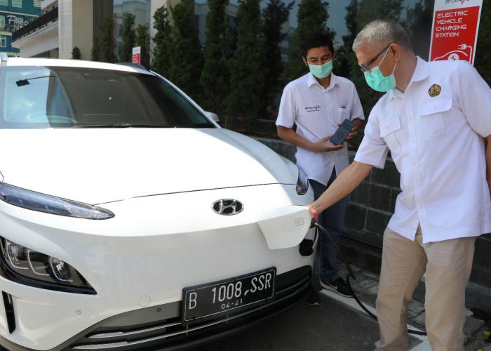 Kementerian ESDM Sambut Baik SPKLU Swasta Pertama di Indonesia - Gambar 3