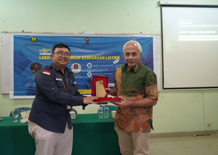 Ditjen Gatrik dan IISIP Jakarta Diskusikan Komunikasi Publik Kendaraan Listrik - Gambar 3