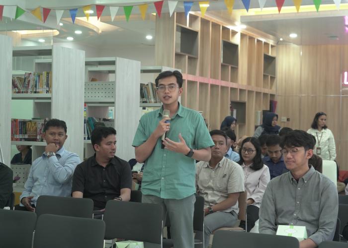 Alumni Talk Ditjen Gatrik Diskusikan Integrasi 100% EBT di Indonesia - Gambar 3