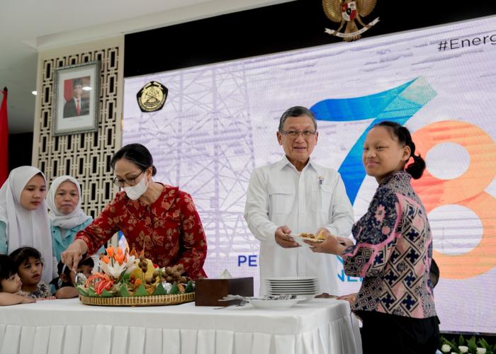 Peringati HUT PE ke-78, Kementerian ESDM Berbagi melalui Donasi - Gambar 2