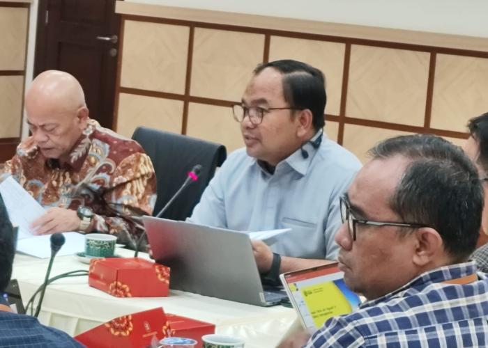 Terima Kunjungan DPRD Jateng, Ditjen Gatrik Paparkan Aturan Ruang Bebas Transmisi - Gambar 1
