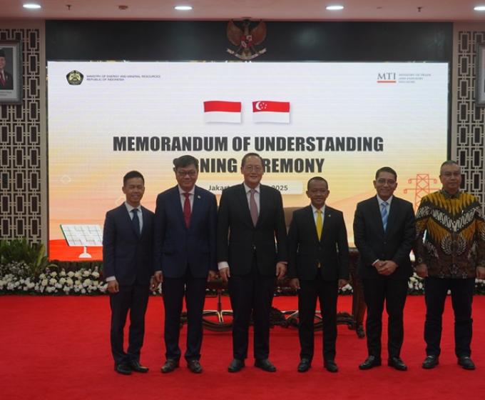 Memorandum of Understanding Mining Ceremony Indonesia - Singapura